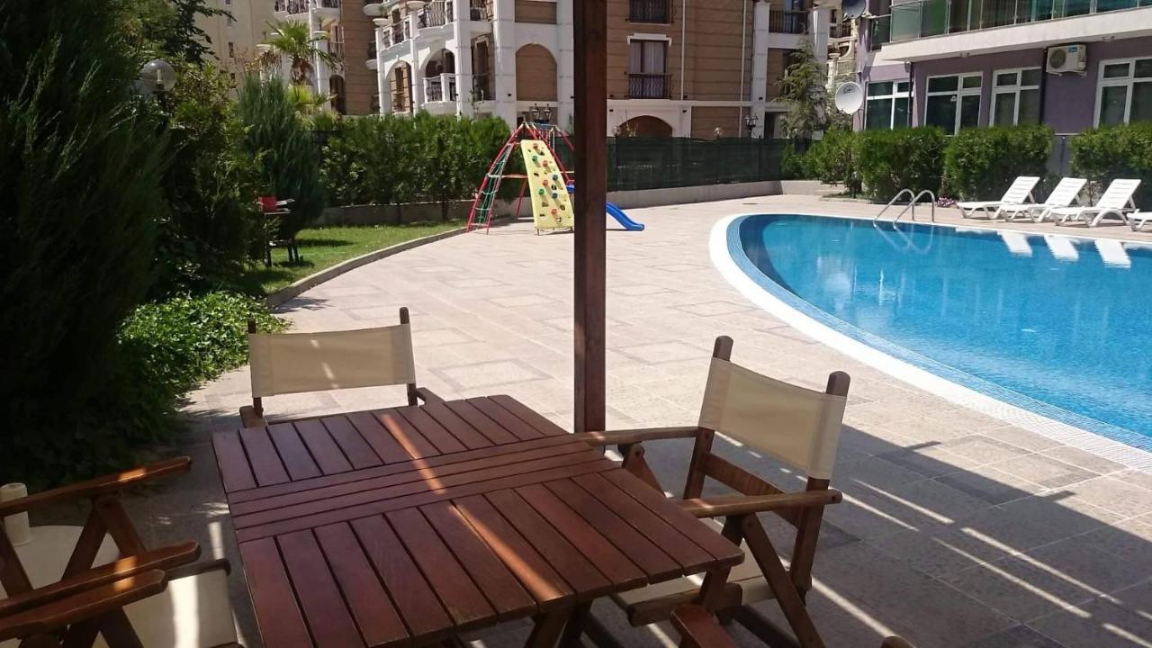 Family Apartments In Solmarin Sunny Beach Ngoại thất bức ảnh