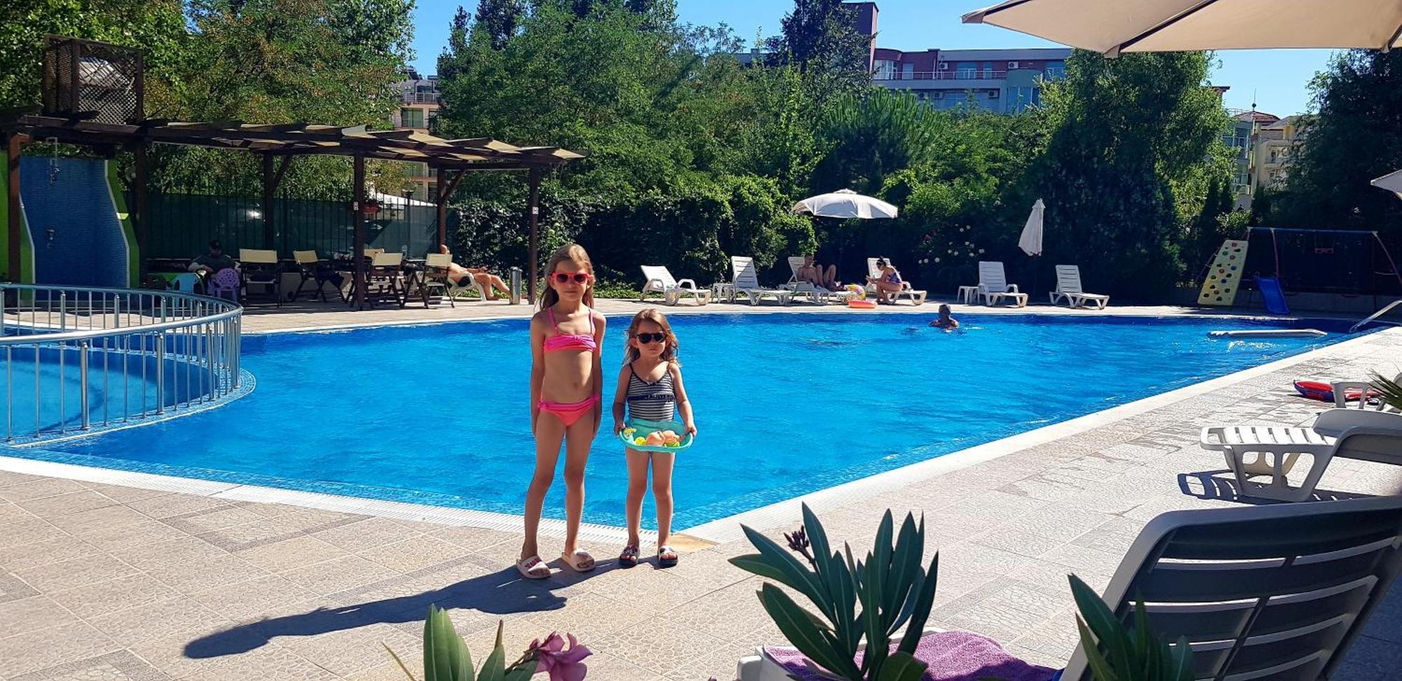 Family Apartments In Solmarin Sunny Beach Ngoại thất bức ảnh