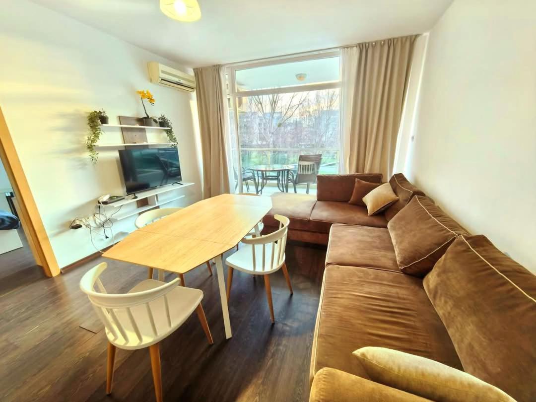 Family Apartments In Solmarin Sunny Beach Ngoại thất bức ảnh